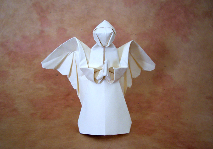 Origami Angel II by Neal Elias. Folded by Gilad Aharoni on giladorigami.com