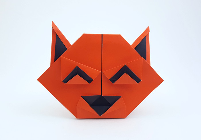 Origami Cat head by Hadi Tahir. Folded by Gilad Aharoni on giladorigami.com
