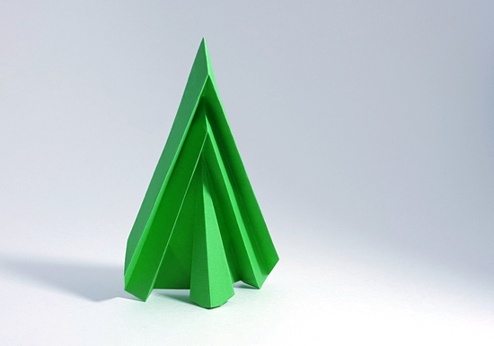 Origami Christmas tree by Ioana Stoian. Folded from a square or origami paper by Gilad Aharoni on giladorigami.com