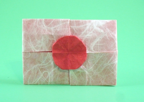Origami Flag of Japan by Gilad Aharoni. Folded from a square of Mulberry paper by Gilad Aharoni on giladorigami.com