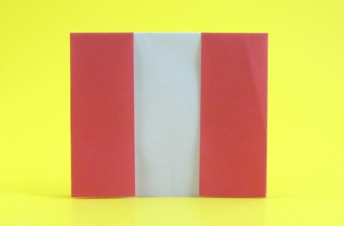 Origami Flag of Peru by Gilad Aharoni. Folded from a square of origami paper by Gilad Aharoni on giladorigami.com
