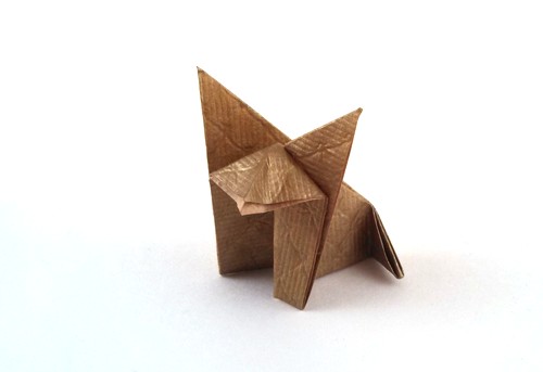 Origami Fox by Traditional. Folded by Gilad Aharoni on giladorigami.com