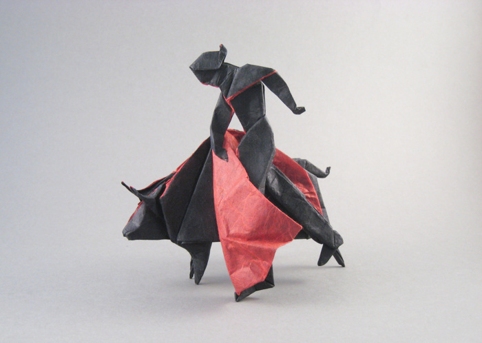 Origami Llopio's moment of truth by Neal Elias. Folded by Gilad Aharoni on giladorigami.com