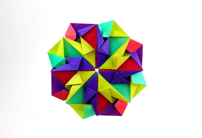 Origami Mater Castissima by Matthew Green folded by Gilad Aharoni