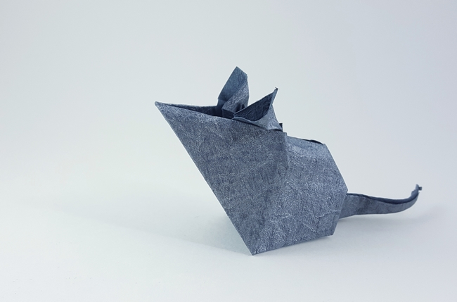 Origami Mouse by Makoto Yamaguchi. Folded from a square of Crinkle Charcoal scrapbooking paper by Gilad Aharoni on giladorigami.com
