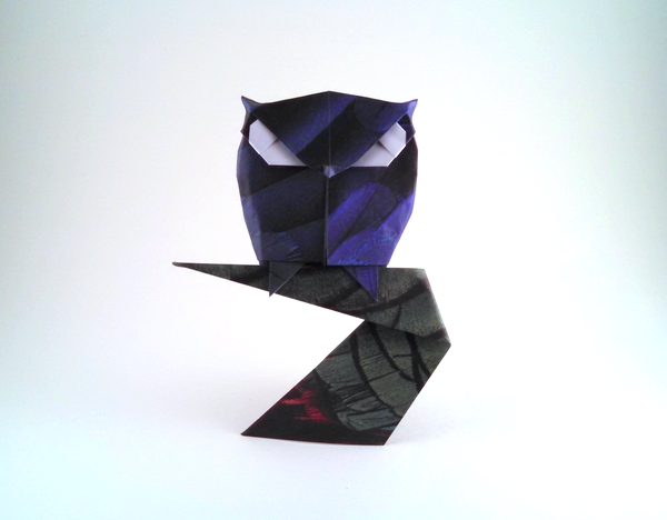 Origami Owl and tree by Wayne Brown. Folded by Gilad Aharoni on giladorigami.com