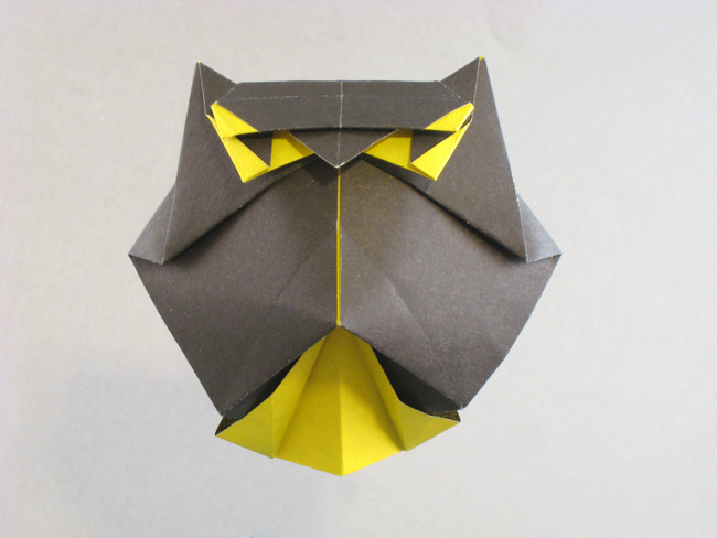 Origami Owl by Roman Diaz. Folded by Gilad Aharoni on giladorigami.com