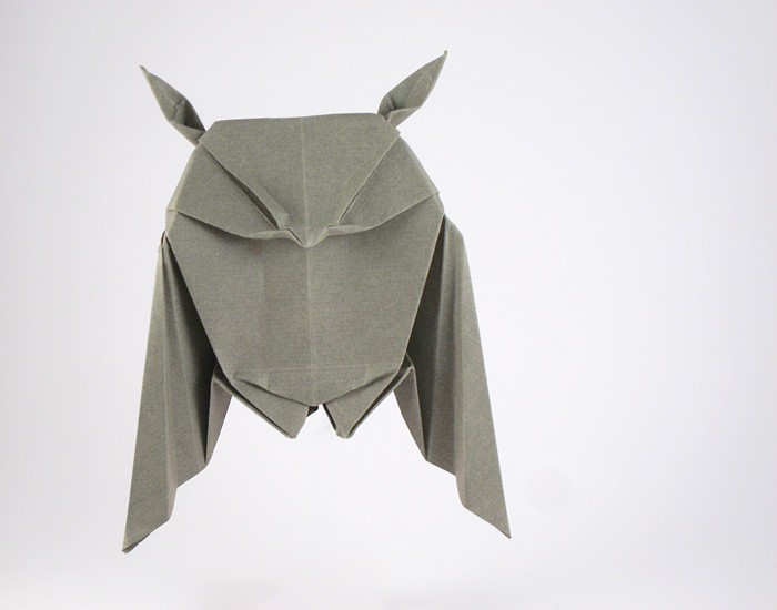 Origami Great horned owl by Peter Engel. Folded from a square of Fabriano art paper by Gilad Aharoni on giladorigami.com