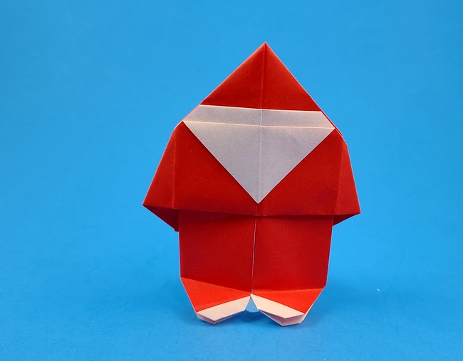 Origami Santa Claus by Umeoka Chika. Folded from a square of origami paper by Gilad Aharoni on giladorigami.com