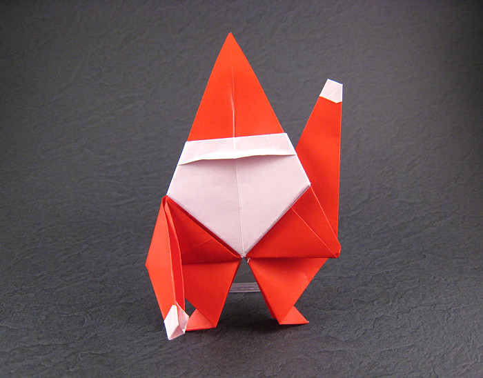 Origami Santa by Brian K. Webb. Folded from a square of origami paper by Gilad Aharoni on giladorigami.com