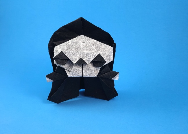 Origami Halloween skull by Mitsuda Shigeru folded by Gilad Aharoni