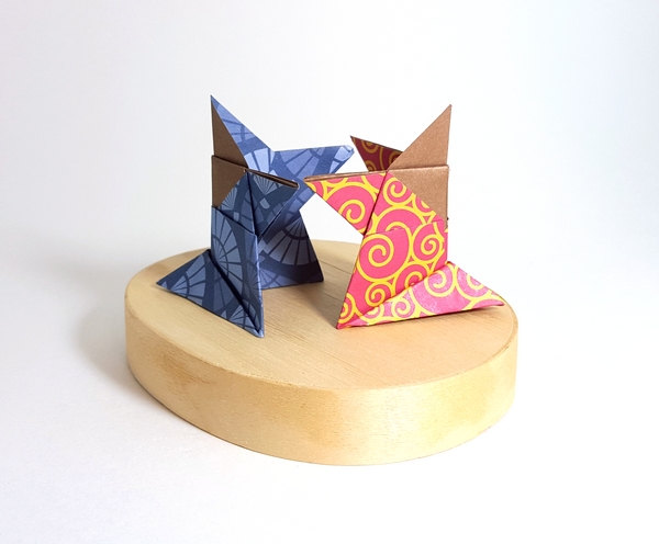 Origami Sumo by Traditional. Folded by Gilad Aharoni on giladorigami.com