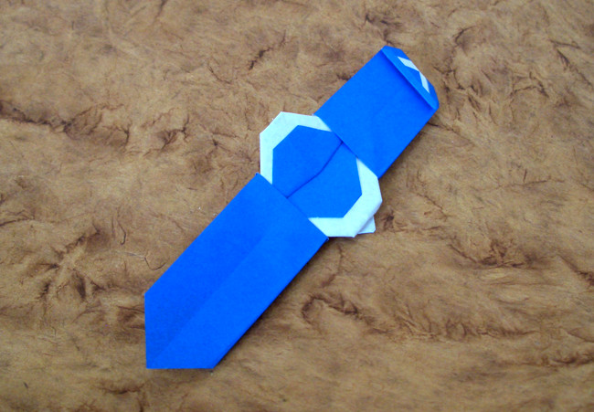 Origami Wristwatch by Katsushi Nosho. Folded from a square of origami paper by Gilad Aharoni on giladorigami.com