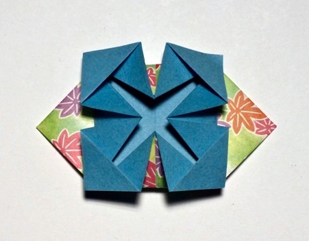 Origami Flower bookmark by Gay Merrill Gross on giladorigami.com