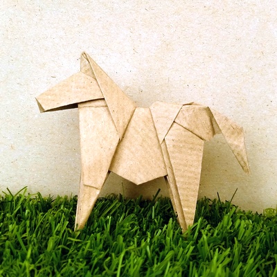 Origami Darana horse by Kamo Hiroo on giladorigami.com