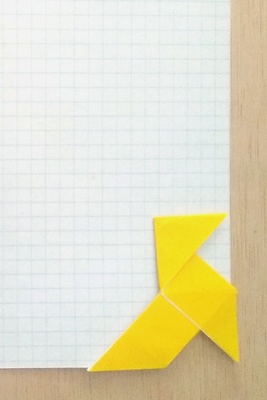 Origami Pajarita clip by Michel Grand on giladorigami.com