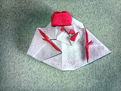 Origami Melted snowman by Yuki Sato on giladorigami.com