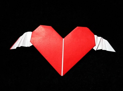 Origami Heart with wings by Aldo Putignano on giladorigami.com