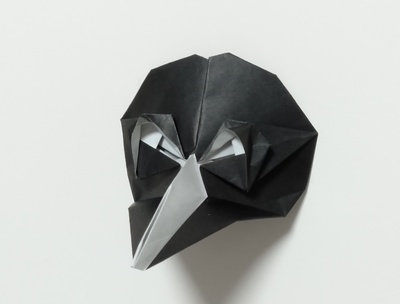 Origami Venetian mask by Francois Domergue on giladorigami.com