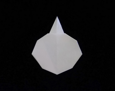 Origami Bauble by John Montroll on giladorigami.com