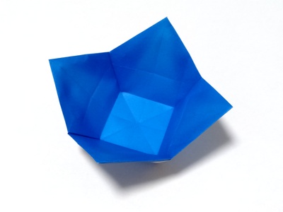 Origami Cake bowl by Kawate Ayako on giladorigami.com
