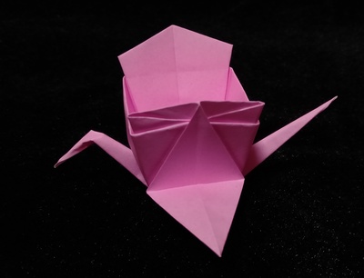 Origami Crane box B by Kawai Toyoaki on giladorigami.com