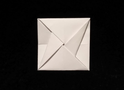 Origami Letter holder 2 by Tomoko Fuse on giladorigami.com