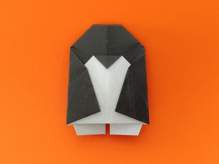 Origami Penguin by Nakayama Akiko on giladorigami.com