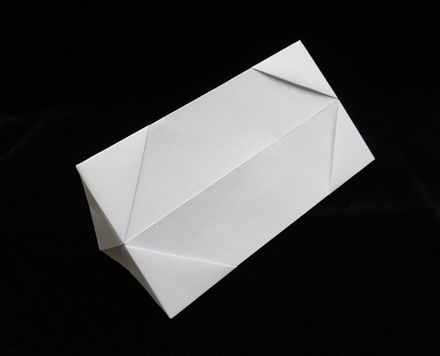 Origami Picture frame by Laura L. Kruskal on giladorigami.com