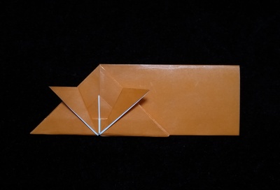 Origami Samurai helmet chopstick-wrapper by Makimura Rie on giladorigami.com