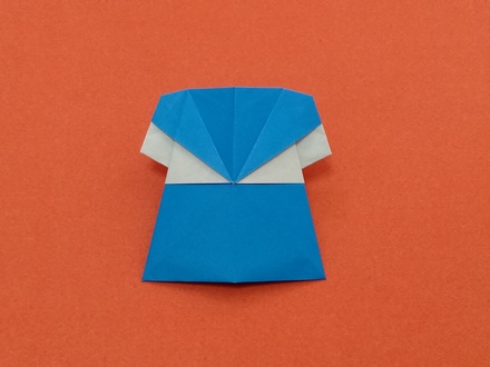 Origami Short sleeved school uniform with sailor collar by Kawate Ayako on giladorigami.com